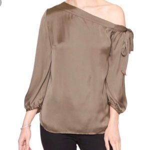 Women’s blouse